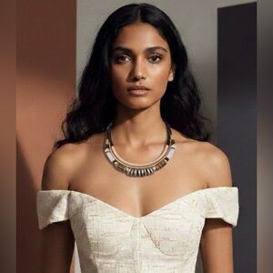 🆕 Stella & Dot - “Alay” Statement Necklace